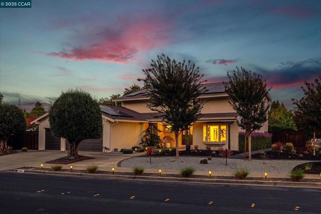 GREENBROOK - Residential