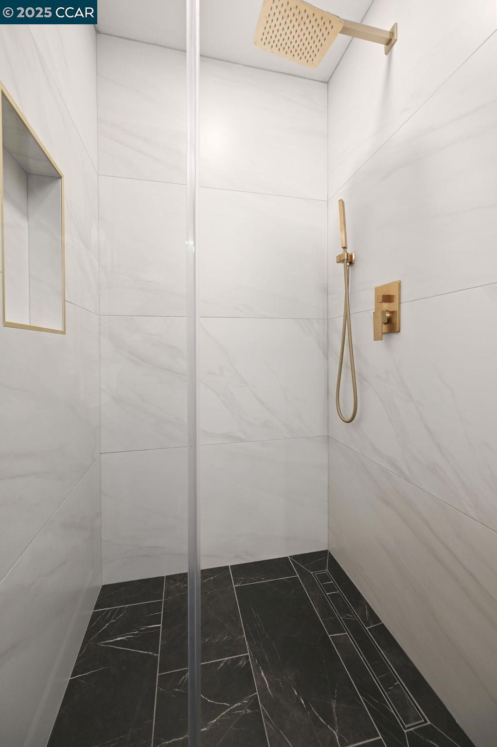 GREENBROOK - Residential