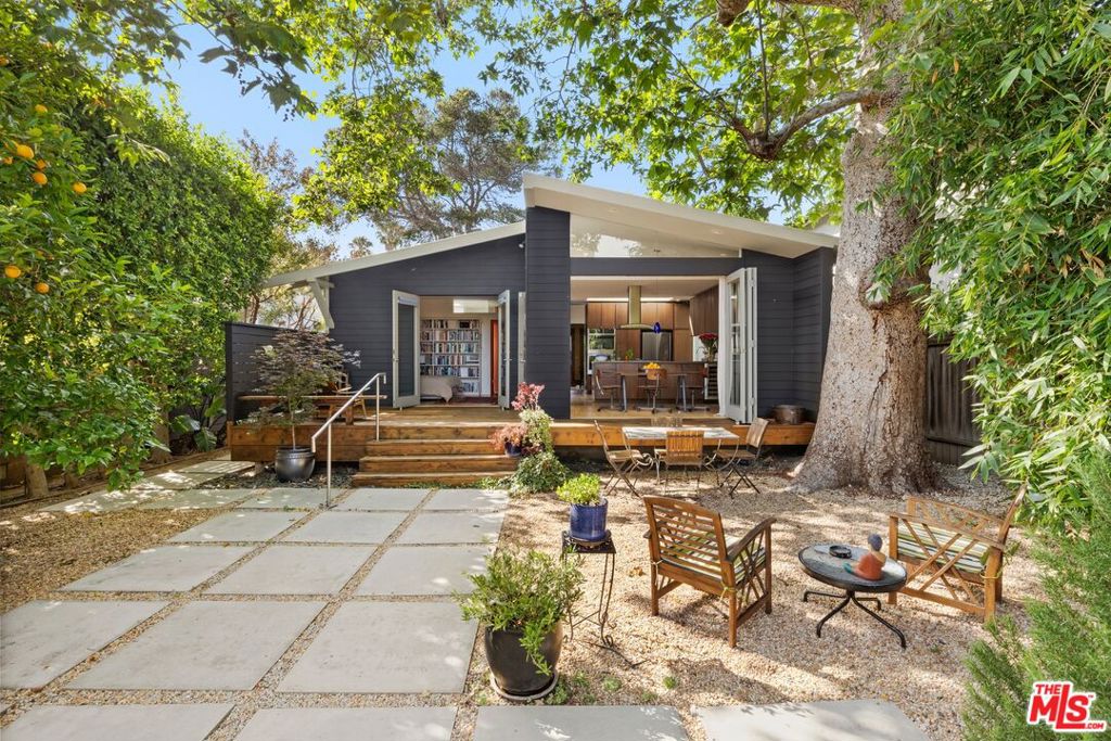 712 Copeland Court