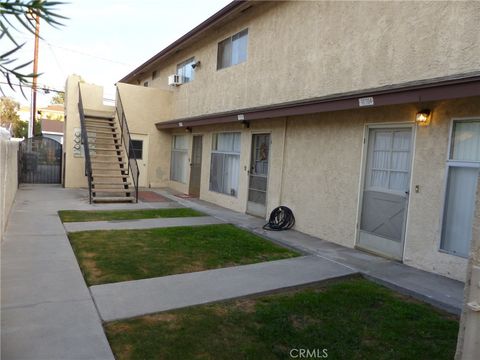 Photo of 10708 WALNUT Street, Los Alamitos, CA 90720 (MLS # PW25275559)