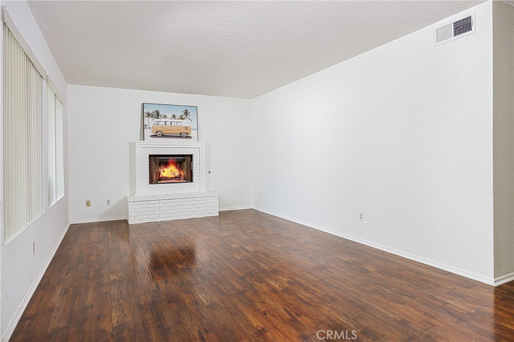 25644 Mont Pointe 1A