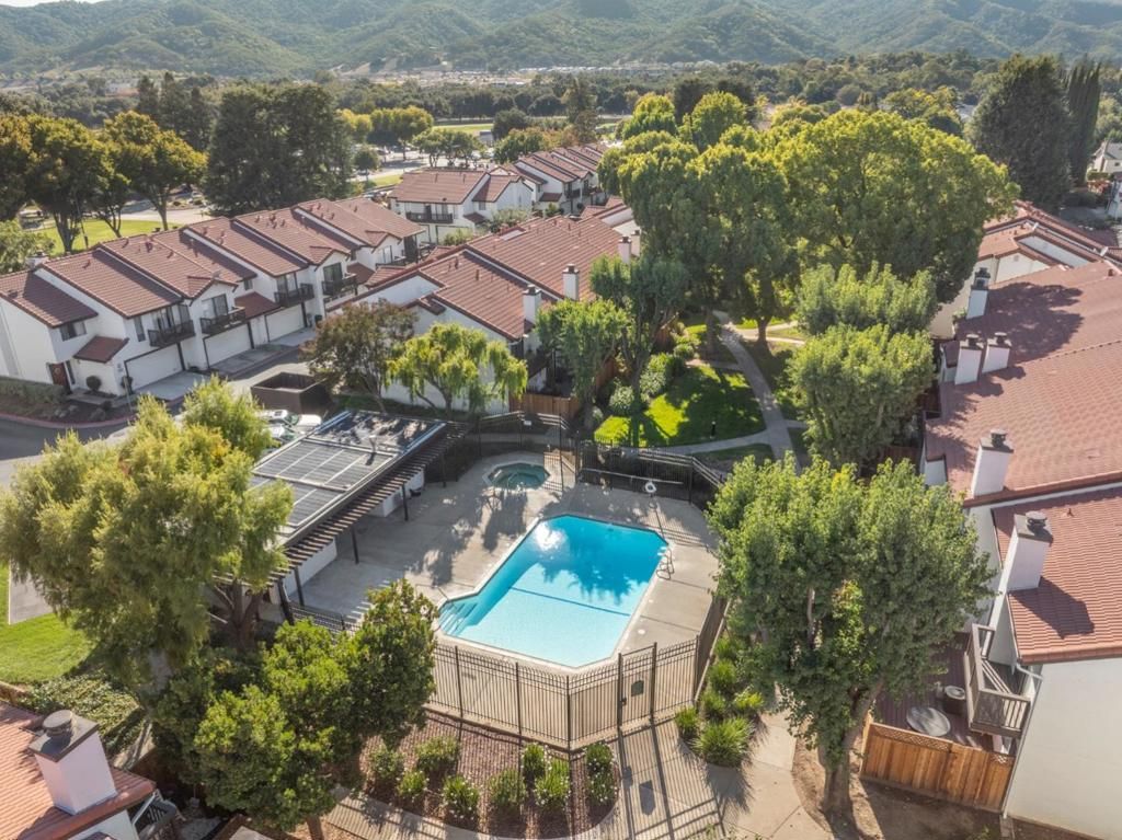 Photo of 771 Williamsburg Way #C, Gilroy, CA 95020 (MLS # ML82025472)