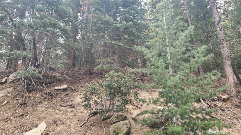 Crestline (CRES) - Land