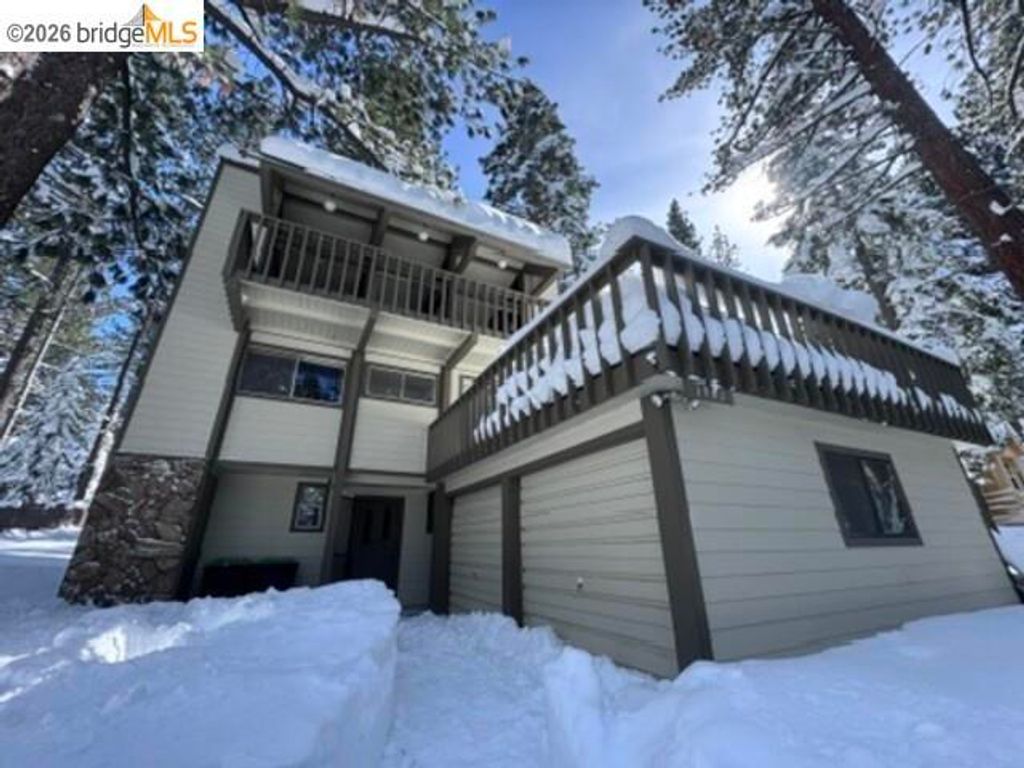 Photo of 1941 1941 Osage CIR Cir, South Lake Tahoe, CA 96150 (MLS # 41126414)