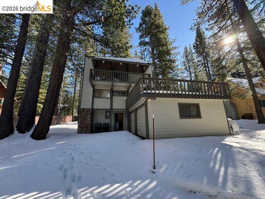 Photo of 1941 1941 Osage CIR Cir, South Lake Tahoe, CA 96150 (MLS # 41126414)