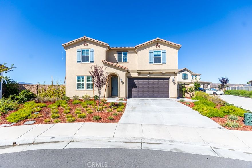 Exceptional Views on a Premium Lot!! Newer built!! Room for the entire family, offering 4 bedrooms, an office and an expansive loft. Nearly every window on the 2nd level has beautiful views of either the city, the mountains or BOTH!! A detailed and unique newer community that boasts fantastic amenities. This open floor plan is ideal for not only living, but for entertaining as well. Tucked away on a quiet cul-de-sac at the top of the small hills, this home is sure to be the perfect one. The kitchen is ideal with its beautiful finishes. The possibilities for the backyard are endless with its skyscraper views (no obstructive views here). Work remote? The office is ready for your ideal set-up! Minutes away from the newer hub of shopping centers and freeway access. Don't miss this chance to own a beautiful home!