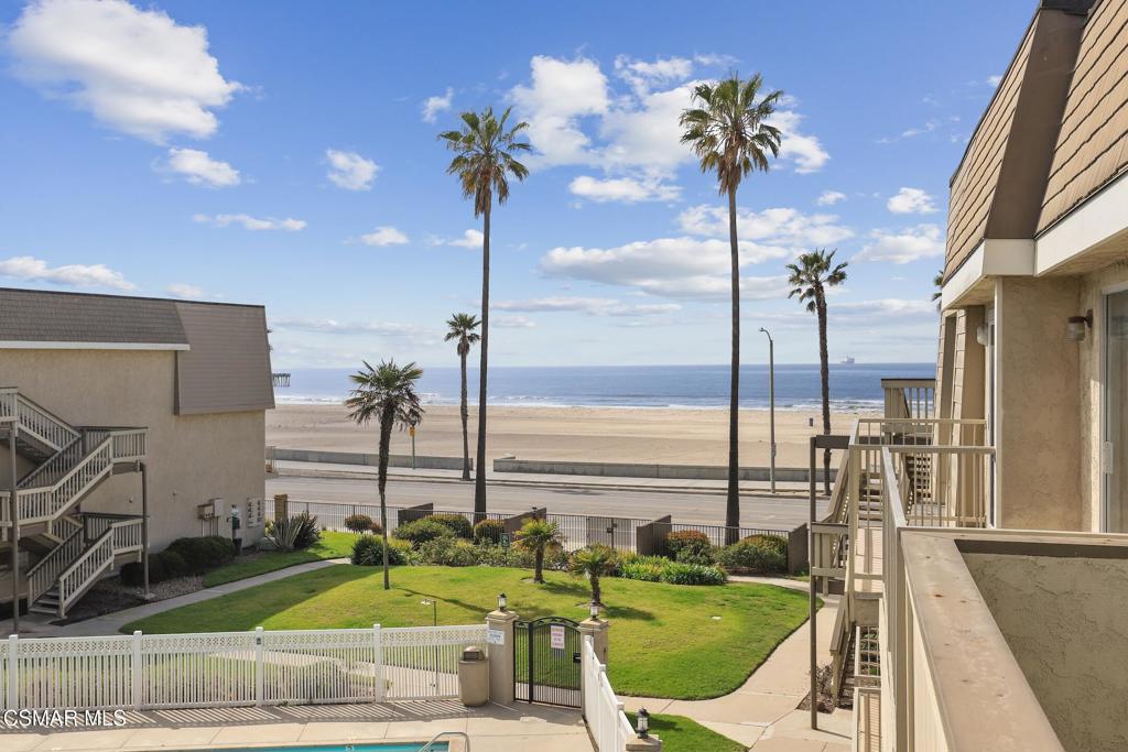 240 E Surfside Drive