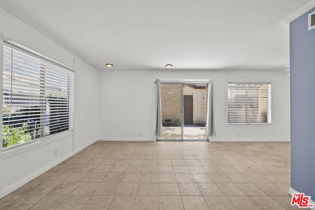 1532 Tern Court