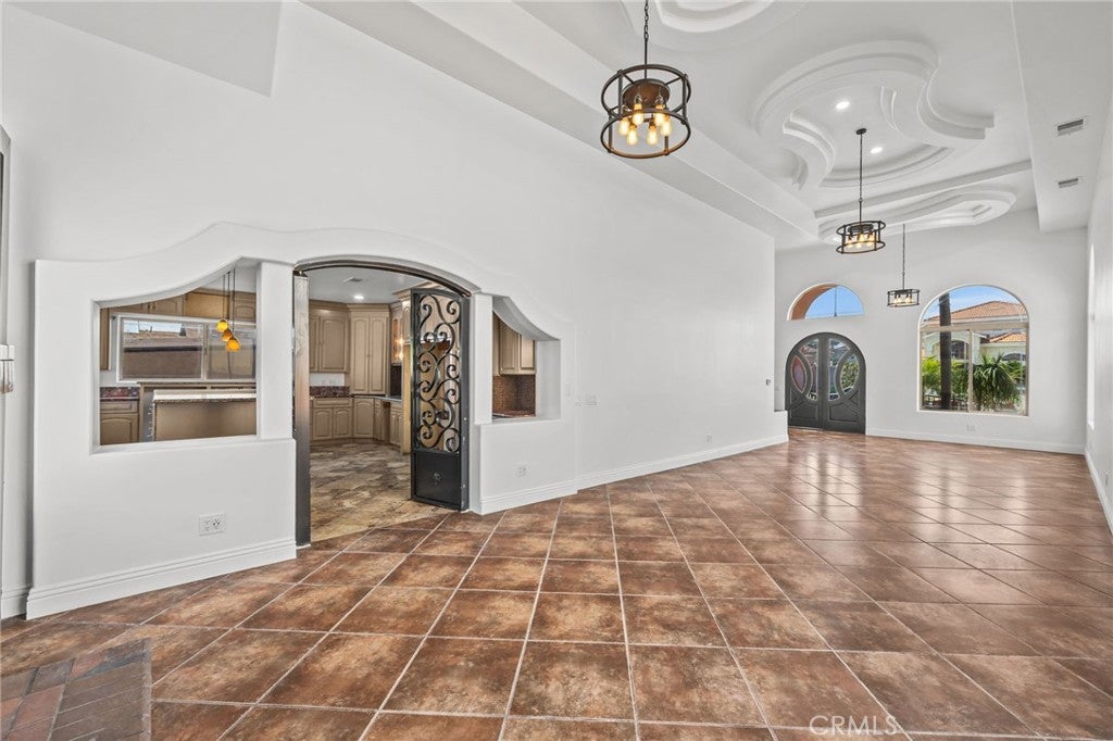 3842 Brookline