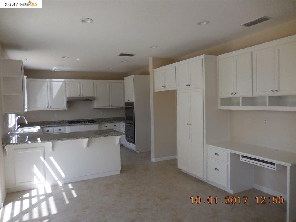 LONE TREE ESTS - Residential