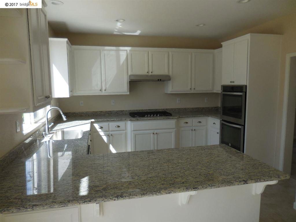 LONE TREE ESTS - Residential