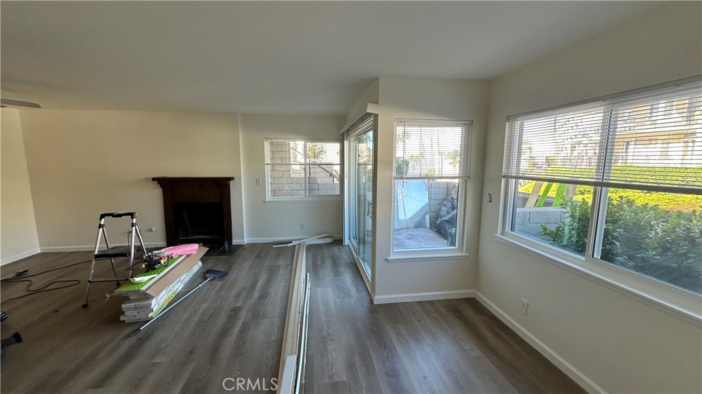 custom - Residential Lease