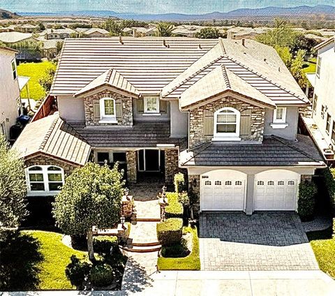 20424 Via Sansovino Los Angeles CA 91326