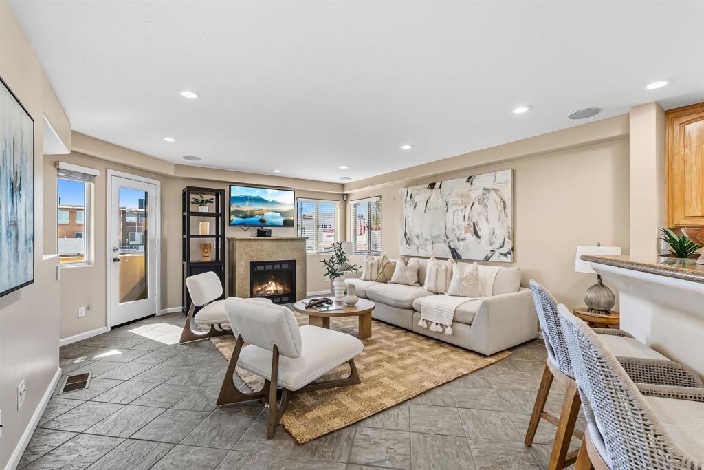 Mission Beach - Residential