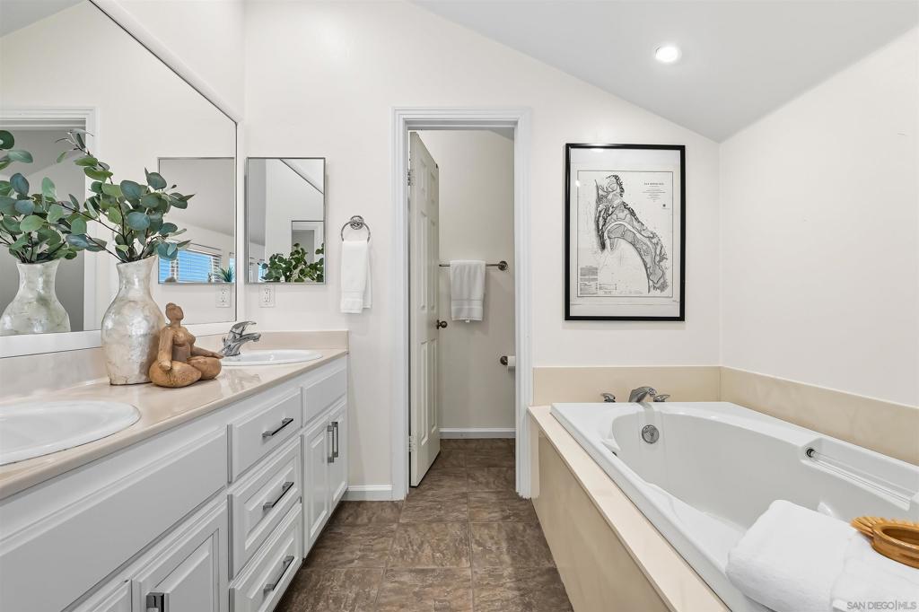 Mission Beach - Residential