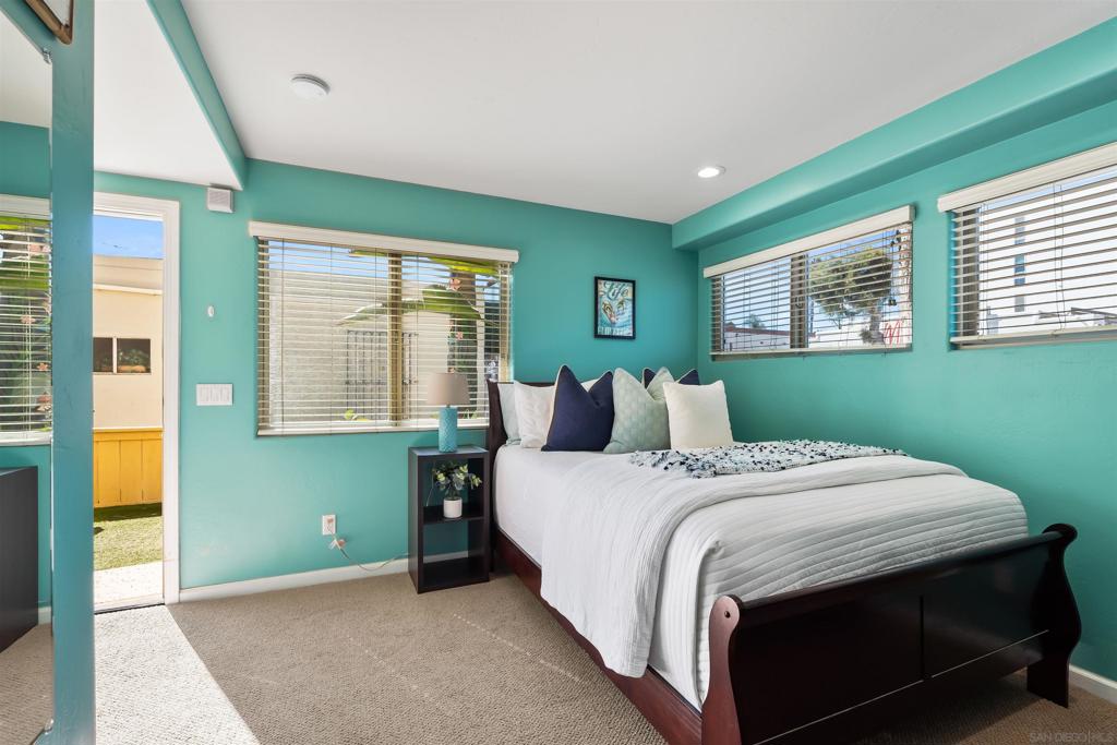 Mission Beach - Residential