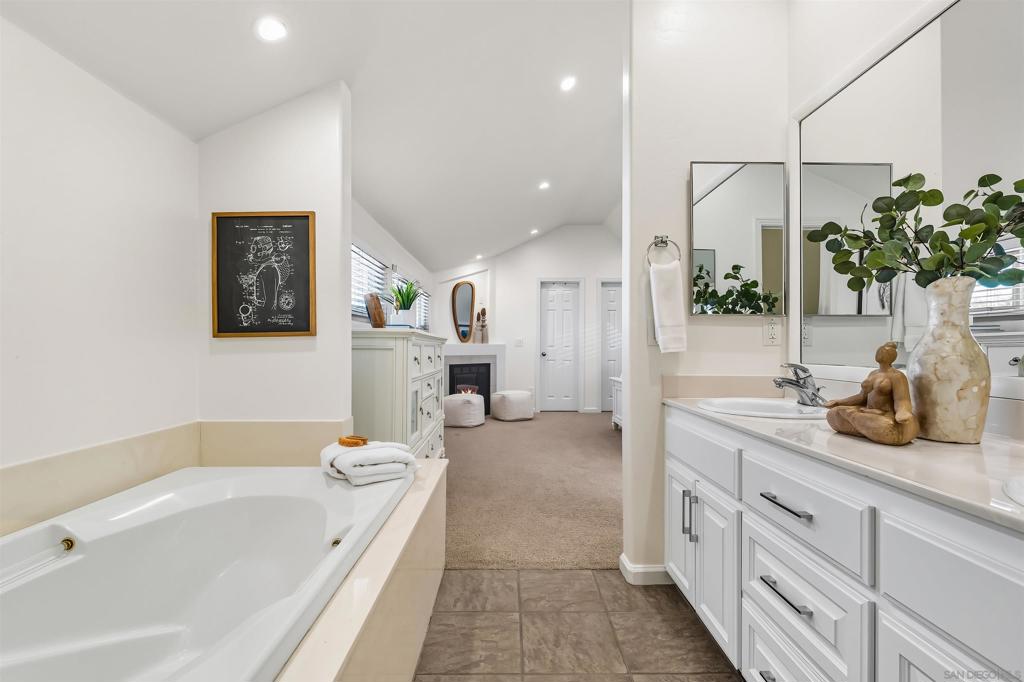 Mission Beach - Residential