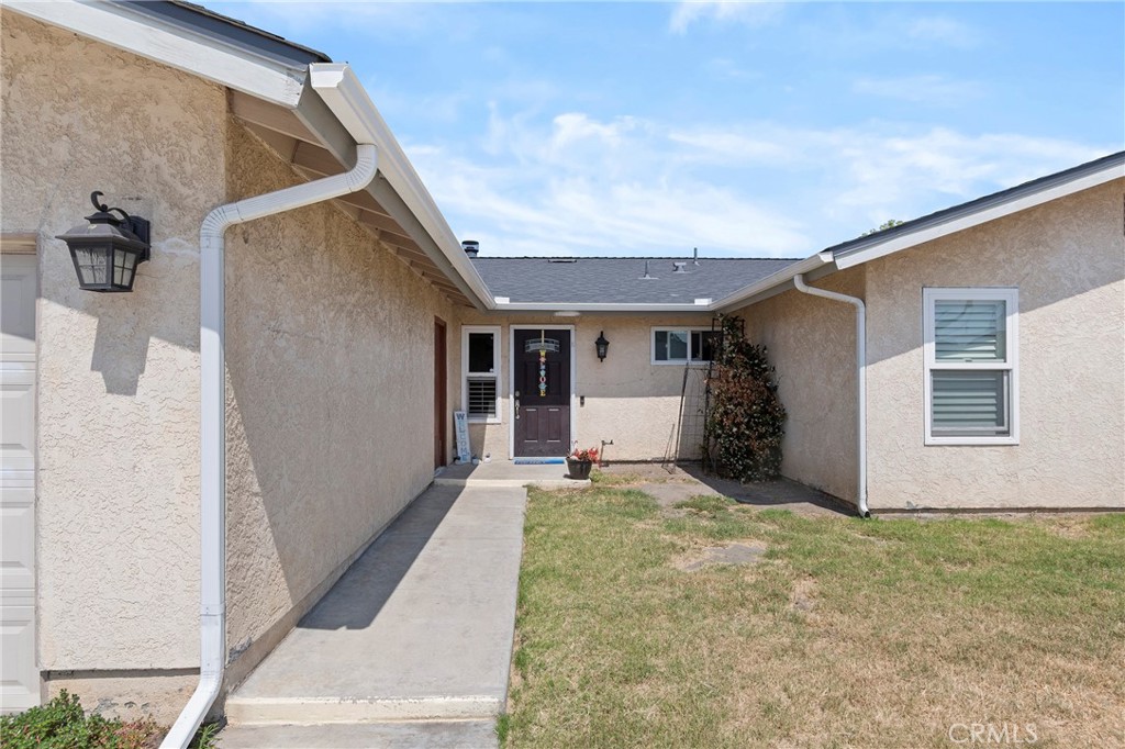 Properties 1 1257 N Brookhurst Street