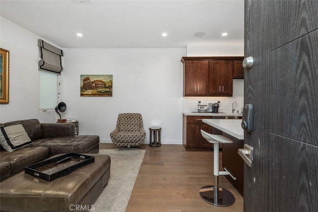 14659 Moorpark
