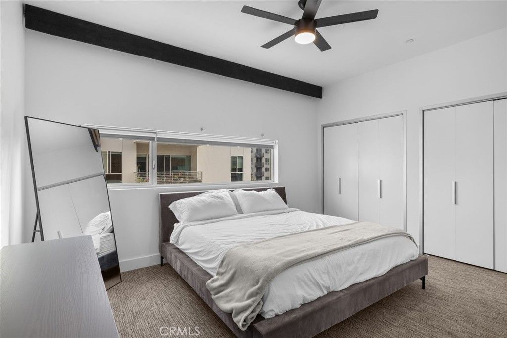 listing image 130726713961737117895