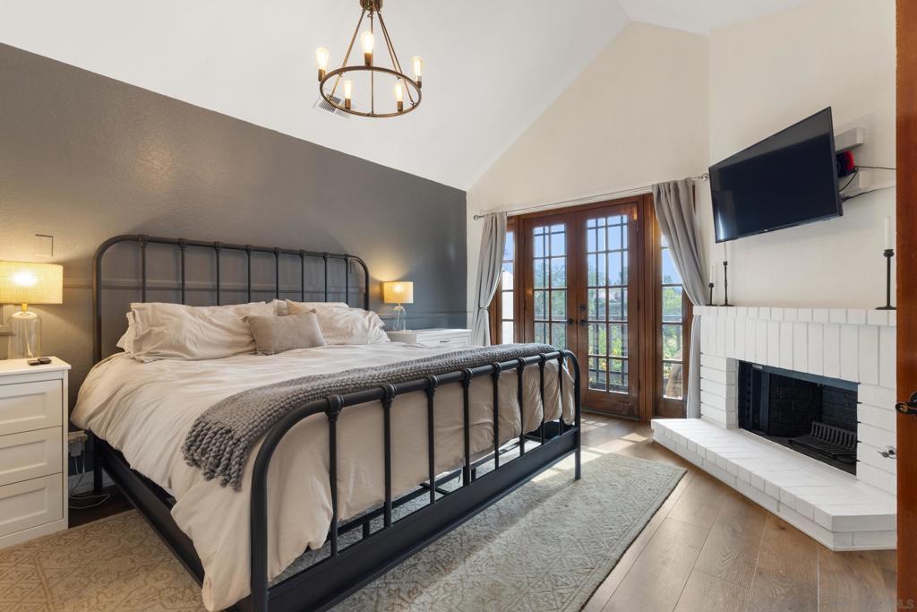 984 S Rim Crest Dr 7