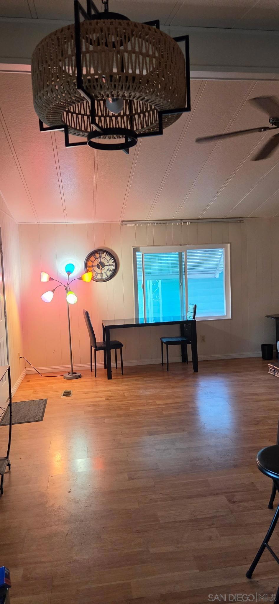 1515 E Capalina Rd SPC 42