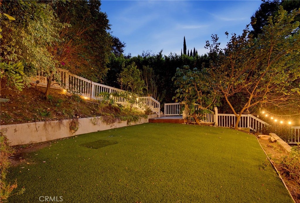 11423 Sunshine Terrace