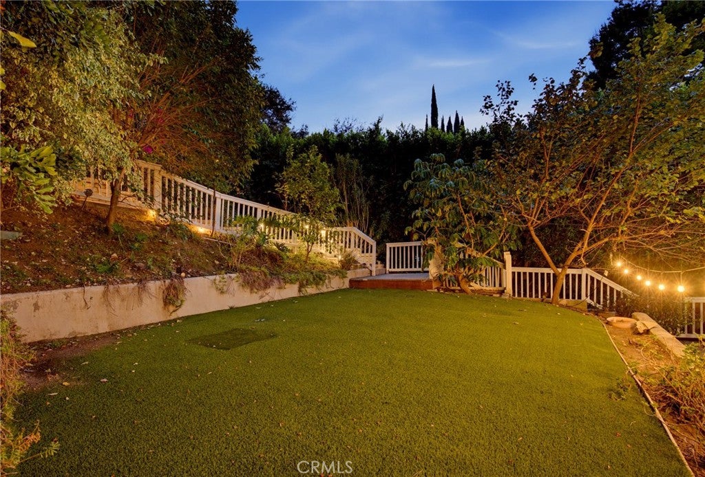 11423 Sunshine Terrace
