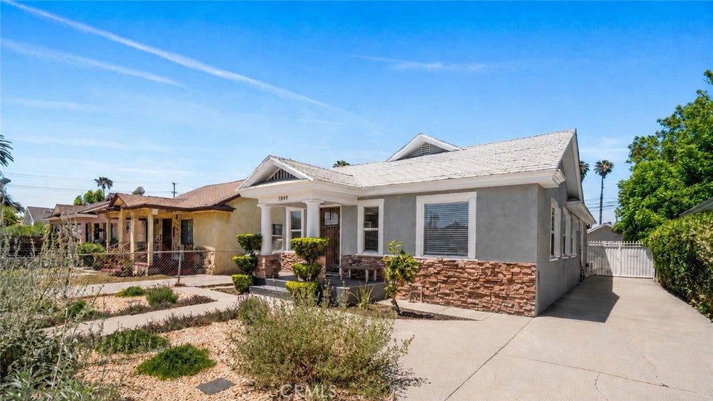 1849 W 38th Street, Los Angeles CA 90062