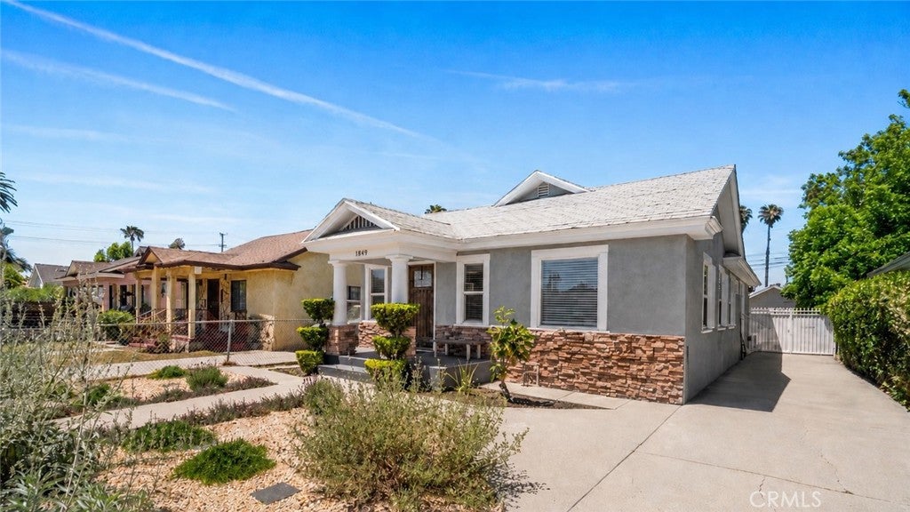 1849 W 38th Street, Los Angeles CA 90062