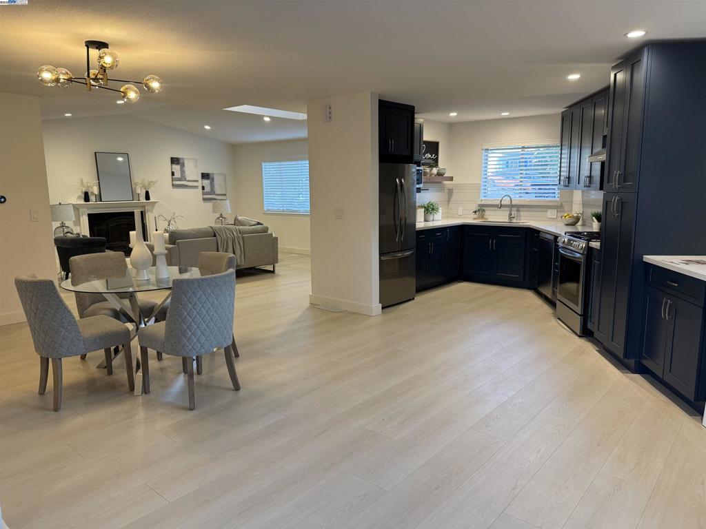 VINE HILL - Residential