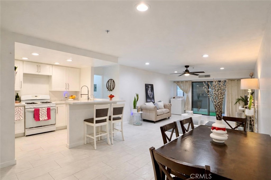 700 W 3rd Street A104