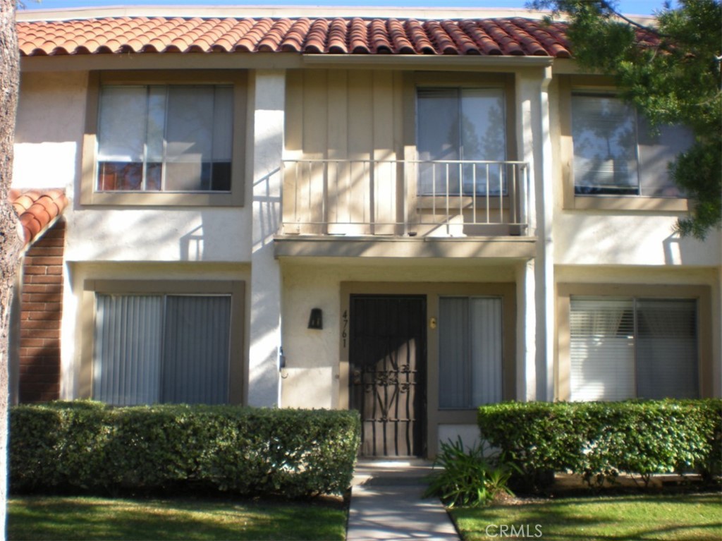 Casitas Townhomes - Residential Lease