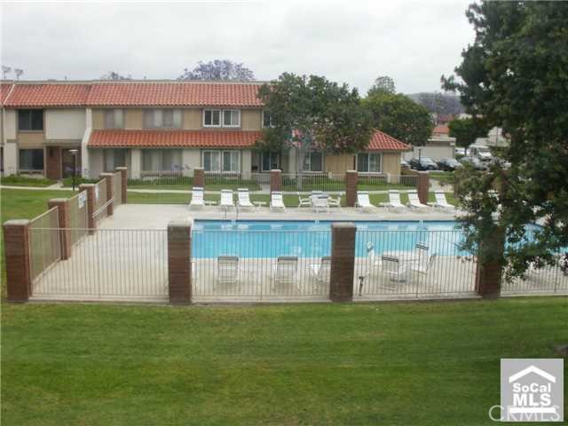 Casitas Townhomes - Residential Lease