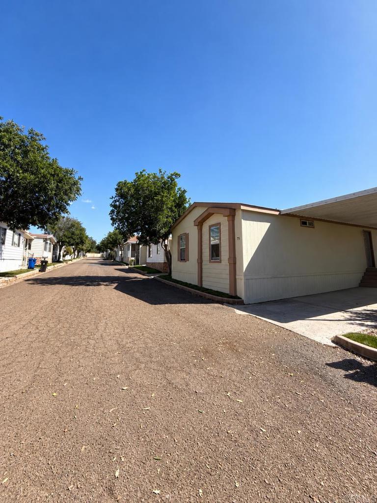 121 Orange Avenue Space 75