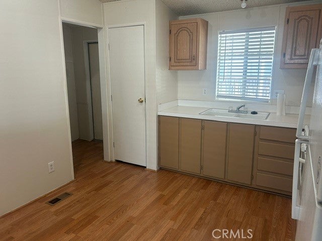 2140 90 Mentone