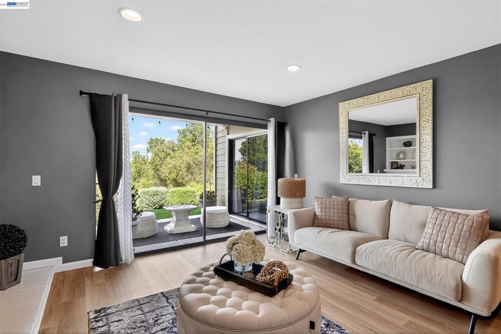 8461 Traminer Ct