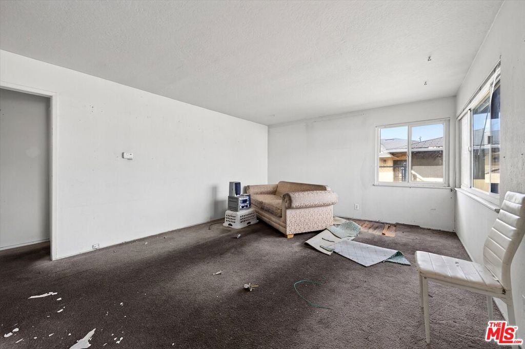 Properties 3 1219 Griffin Drive
