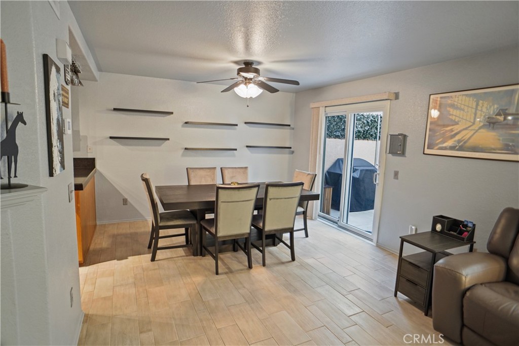 18740 Vista Del Canon C