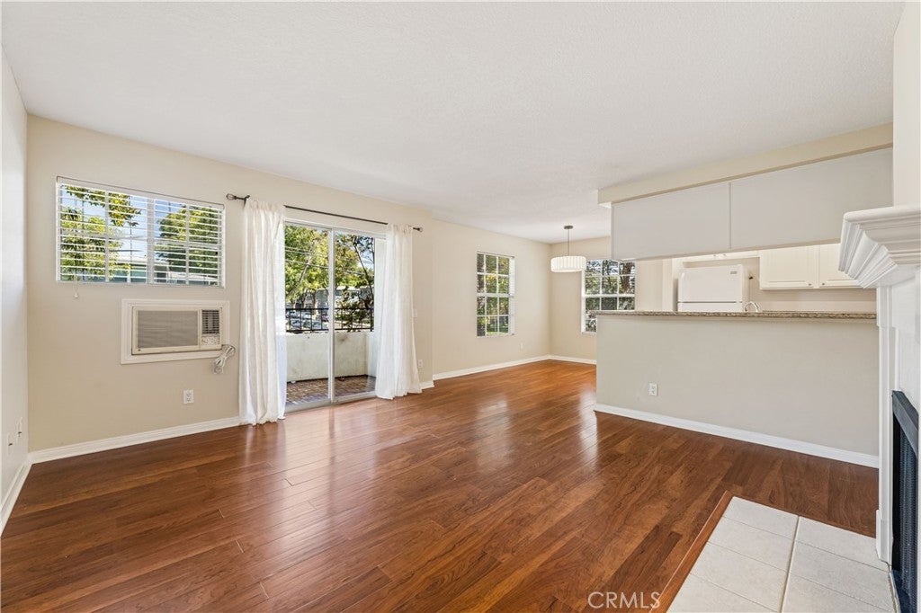 1401 N Greenbrier Road 202