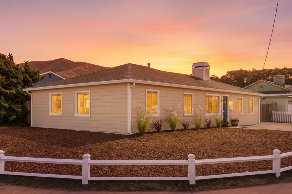 Photo of 603 Edgemar Avenue, Pacifica, CA 94044 (MLS # ML82025300)