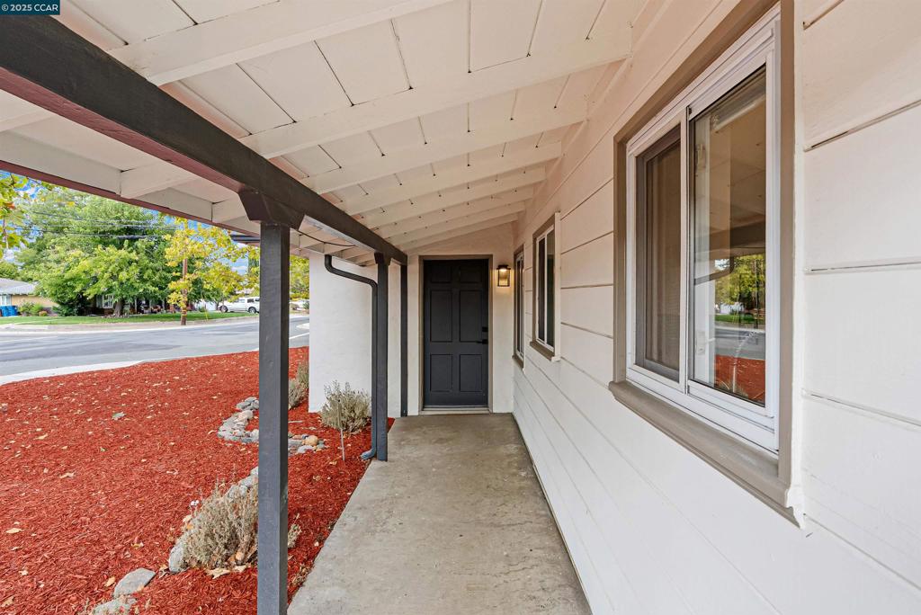 GREGORY GARDENS - Residential
