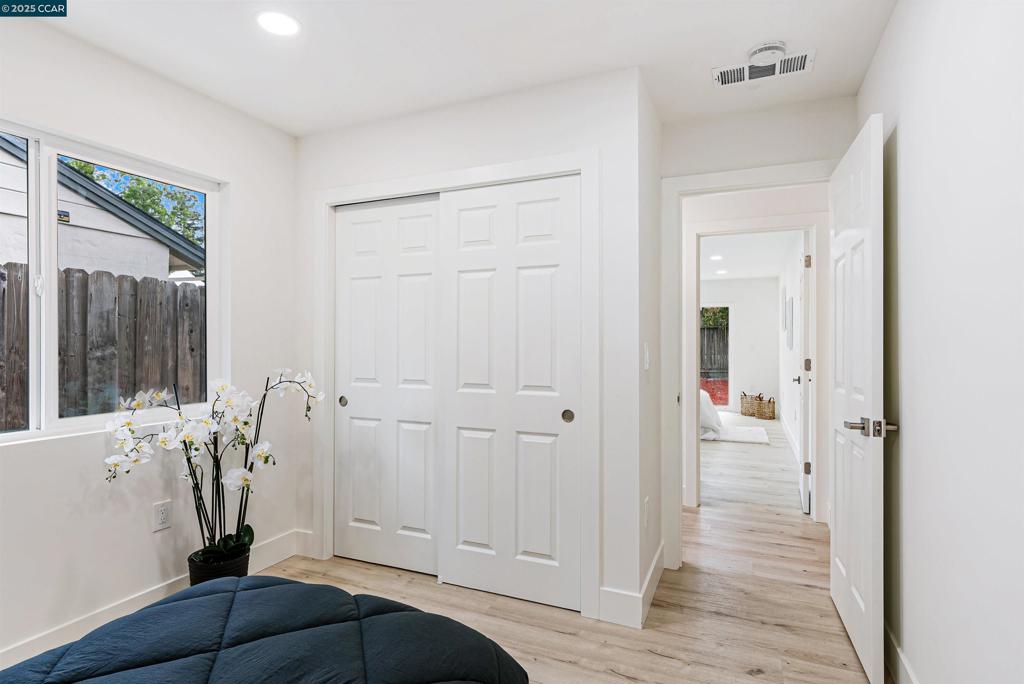 GREGORY GARDENS - Residential