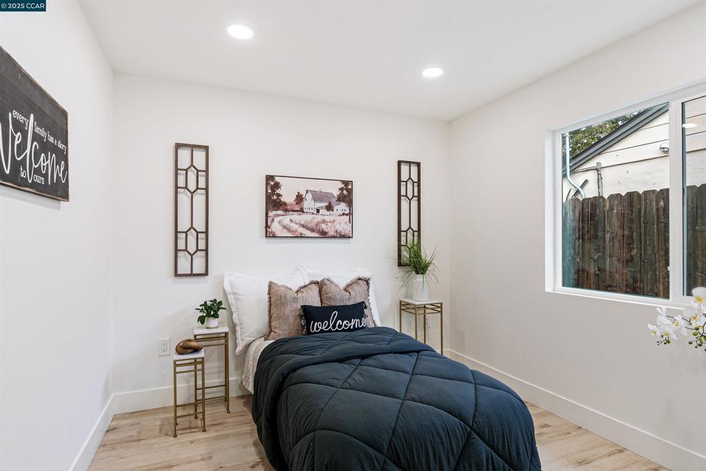 GREGORY GARDENS - Residential