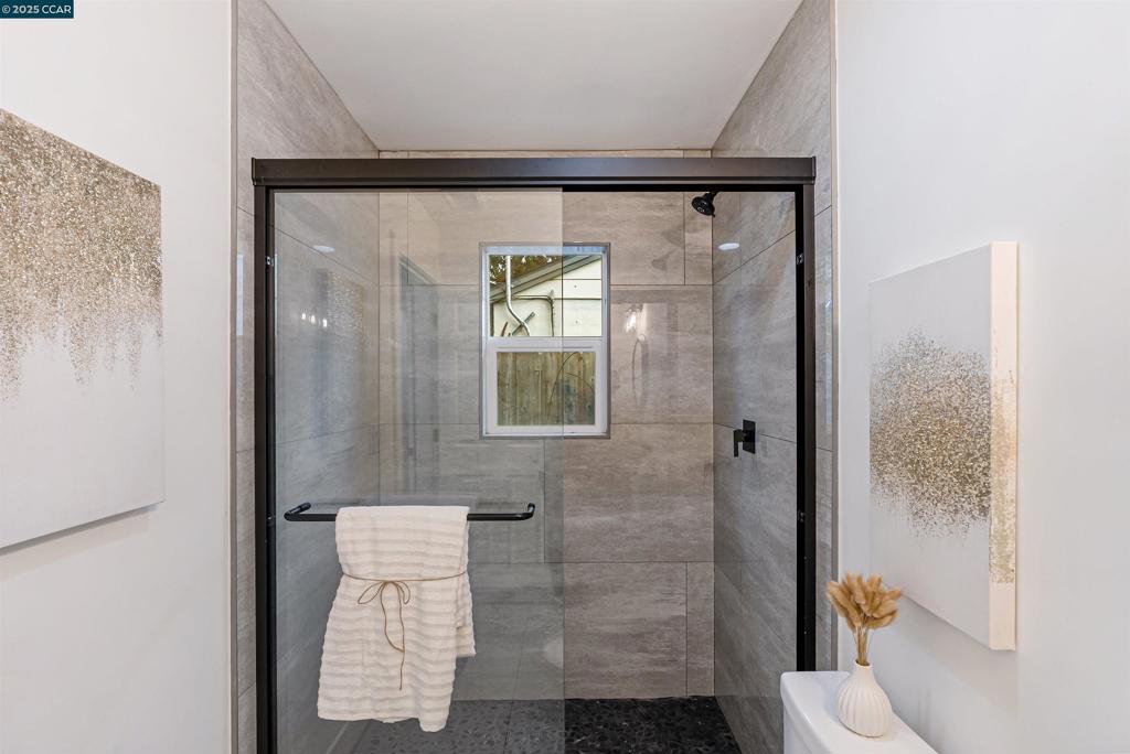 GREGORY GARDENS - Residential