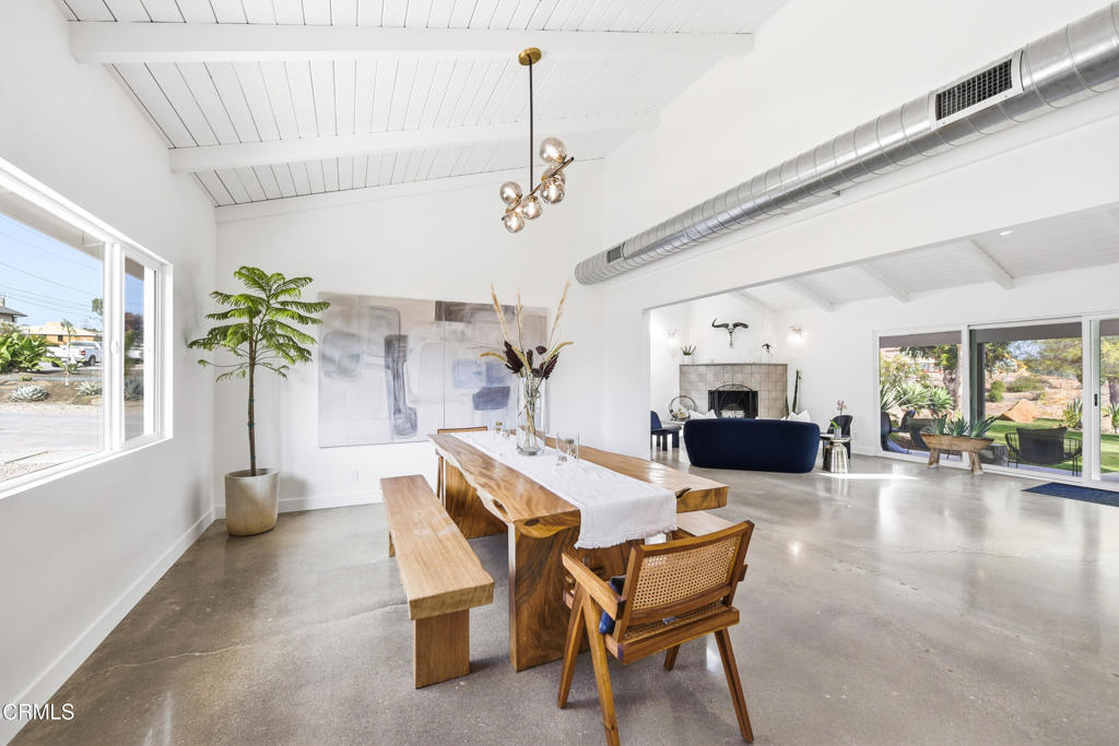 Las Posas Estates - 5249 - Residential