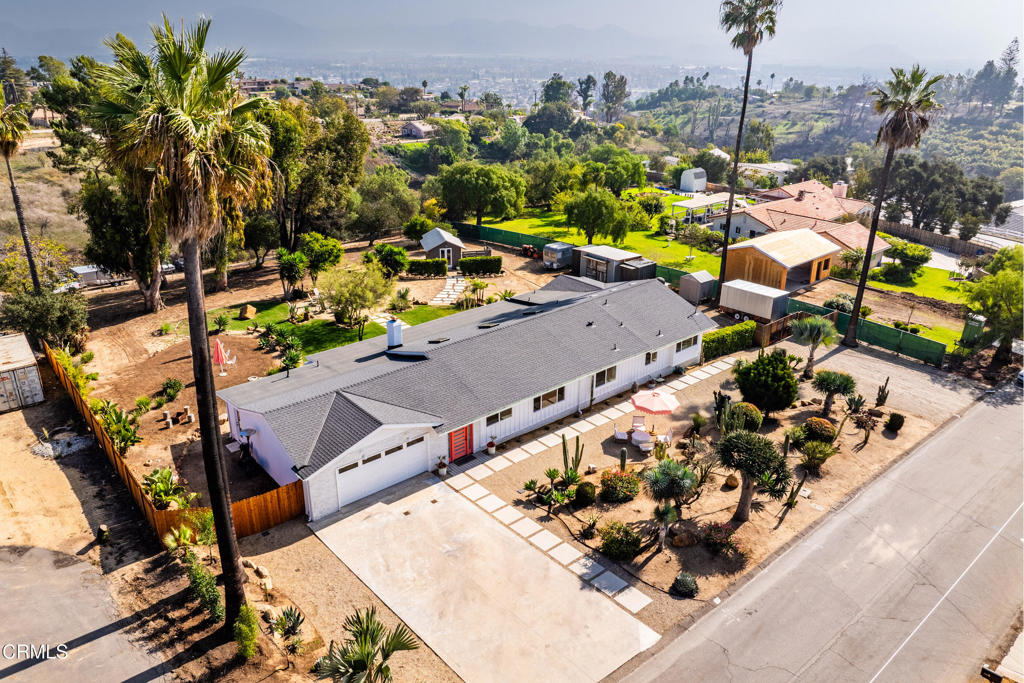 Las Posas Estates - 5249 - Residential