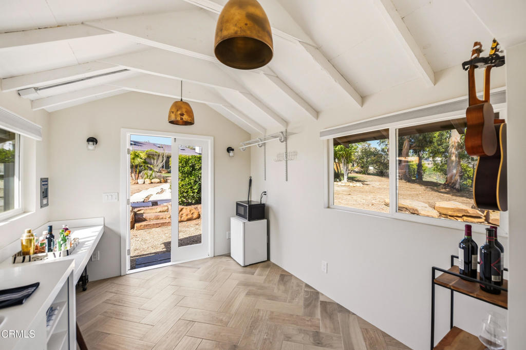 Las Posas Estates - 5249 - Residential