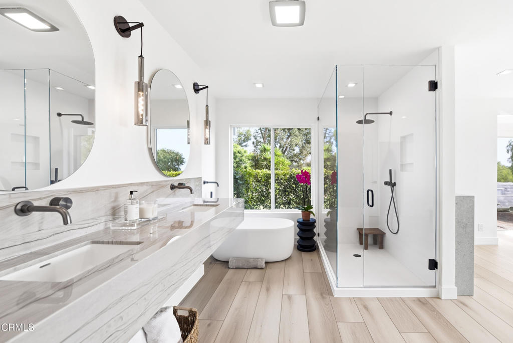 Las Posas Estates - 5249 - Residential