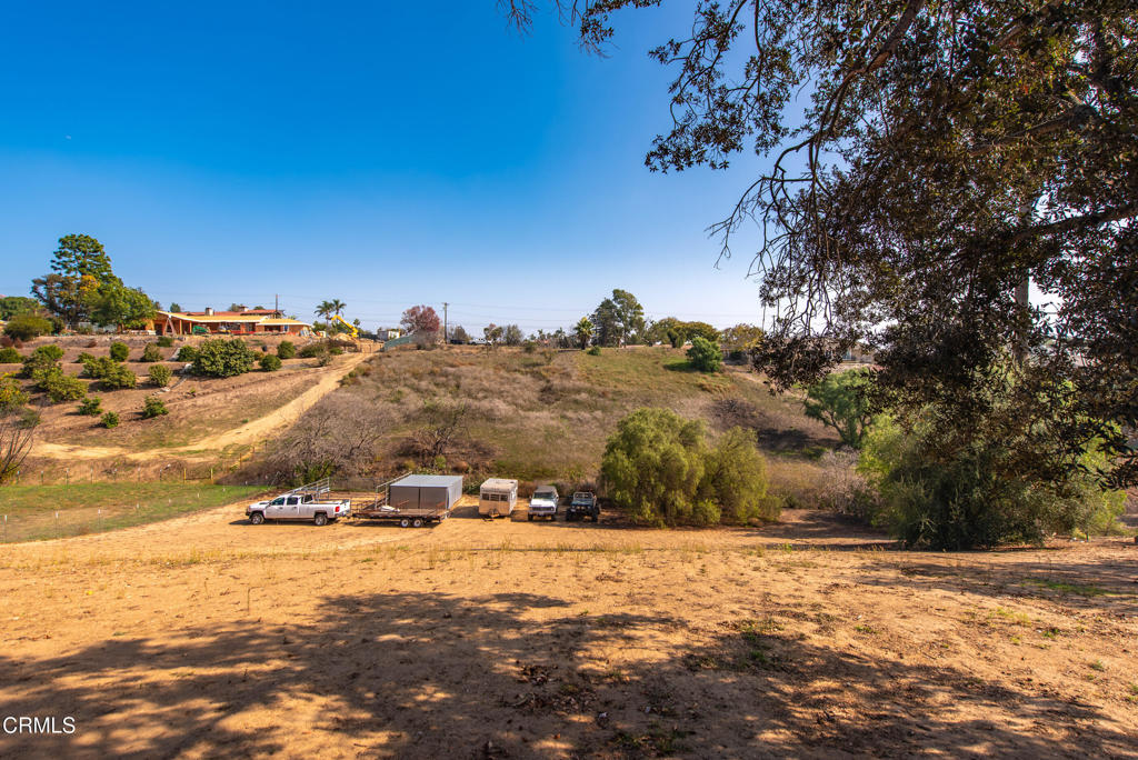 Las Posas Estates - 5249 - Residential